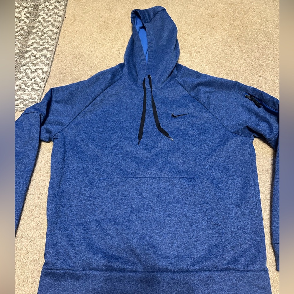 Men’s Nike Thermal Hoodie